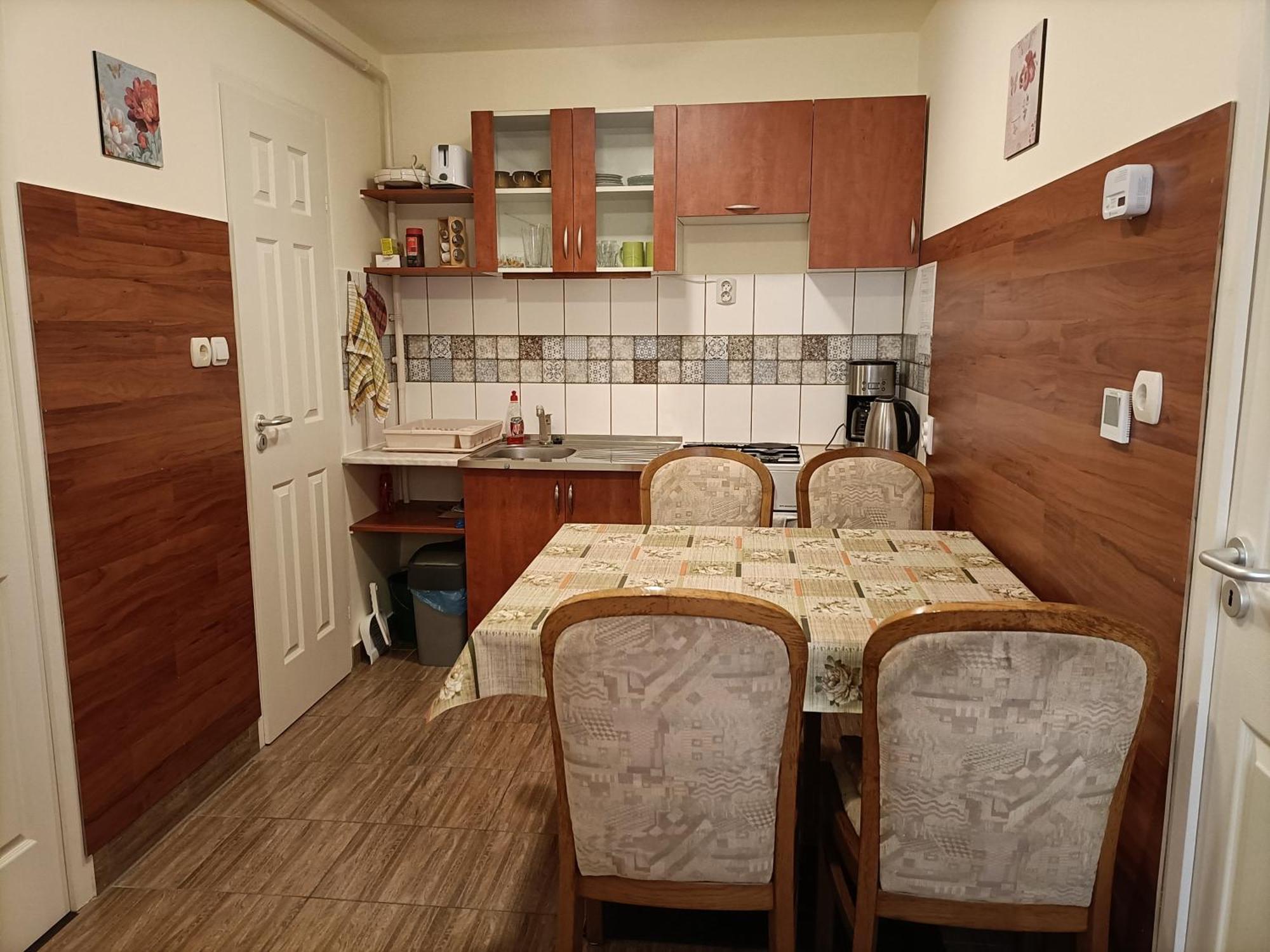 Start Apartmanok 페치 외부 사진