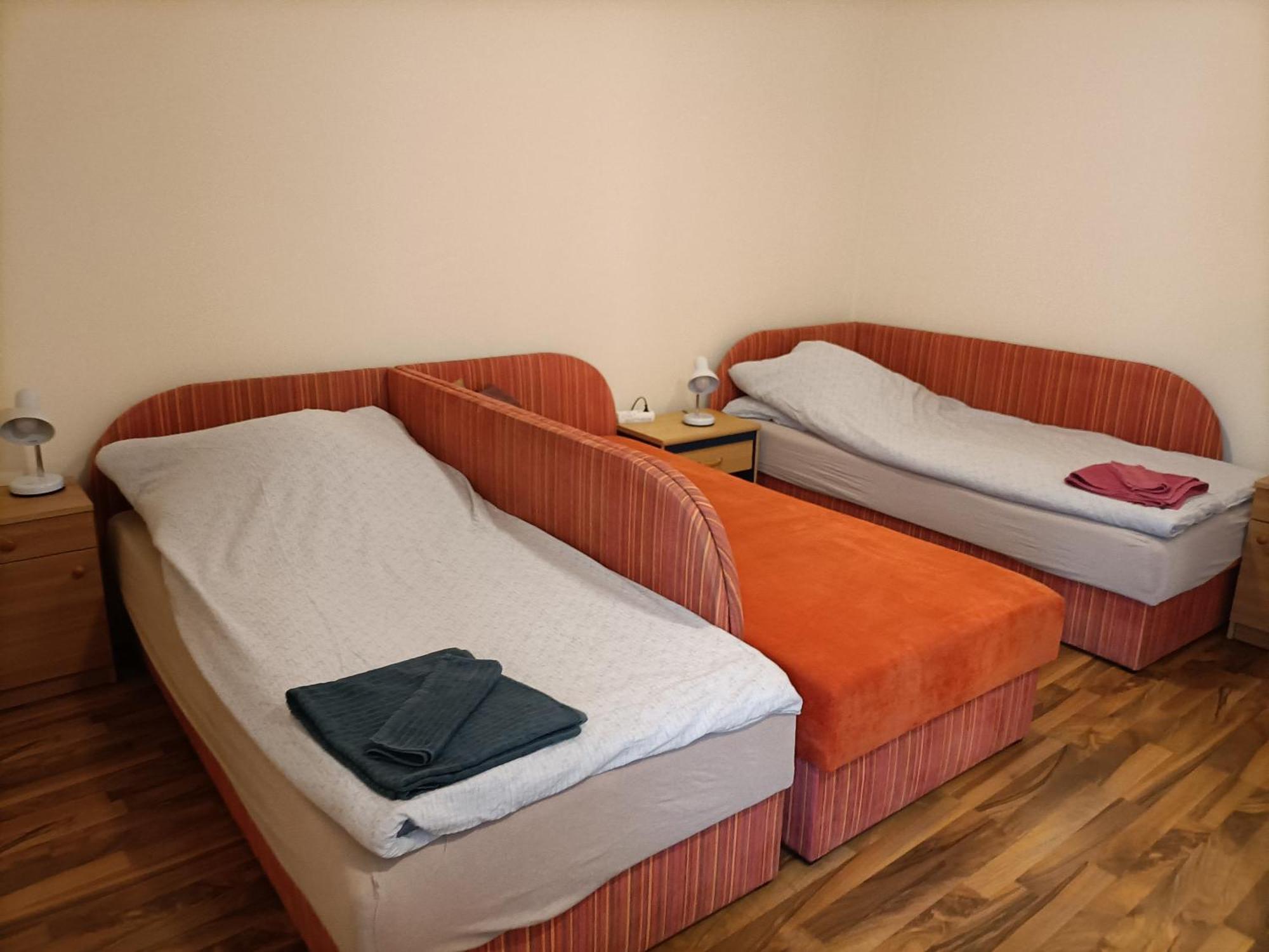 Start Apartmanok 페치 외부 사진