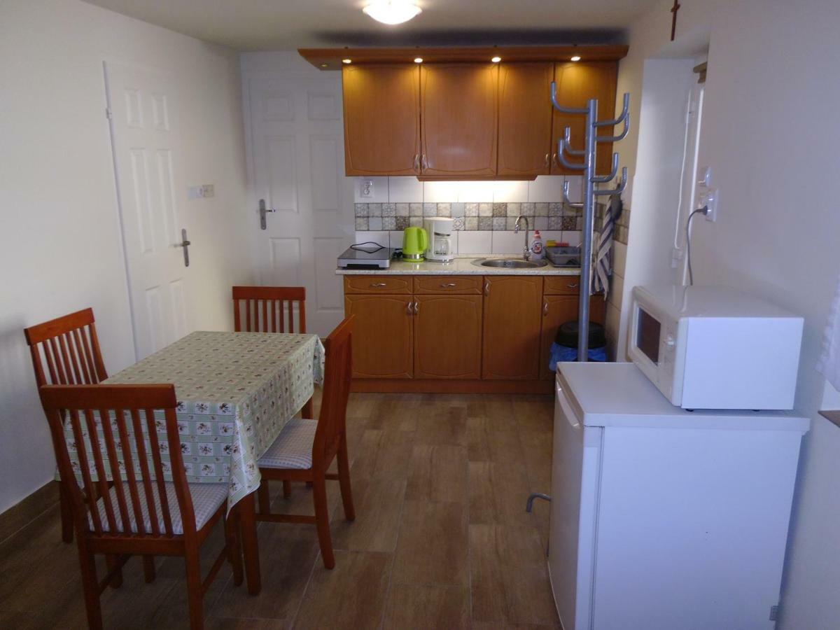 Start Apartmanok 페치 외부 사진