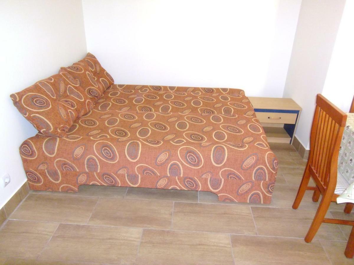 Start Apartmanok 페치 외부 사진